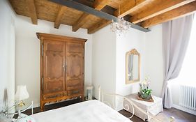 Alessia'S Place